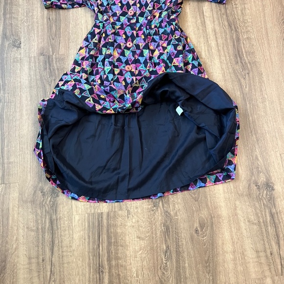 Vintage Loris Azzaro Graphic Print Dress Sz S - Picture 12 of 15